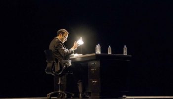 Paradoxal de Marien Tillet - Critique sortie Théâtre Paris Théâtre de Belleville