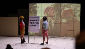 Le Direktor d’après Lars von Trier, mis en scène par Oskar Gomez Mata - Critique sortie Théâtre Paris Théâtre de la Bastille