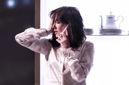 Opening Night de John Cassavetes, mis en scène par Cyril Teste - Critique sortie Théâtre Paris Théâtre des Bouffes du Nord