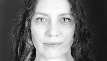 Myriam Gourfink crée Glissement d&rsquo;infini - Critique sortie Danse Paris Centre Pompidou