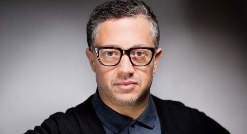 Amour-s, Lorsque l&rsquo;amour vous fait signe, suivez-le…, chorégraphie de  Radhouane El Meddeb - Critique sortie Danse Montreuil Théâtre Bertelot