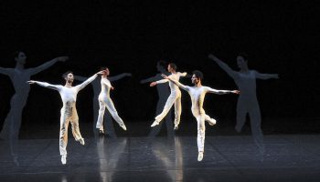 Dance de Lucinda Childs avec le Ballet de l’Opéra de Lyon - Critique sortie Danse Sceaux Les Gémeaux - Scène Nationale
