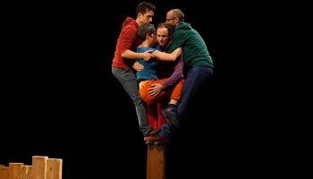 Gros sabordage de la Mondiale générale - Critique sortie Théâtre Paris Le Monfort Théâtre