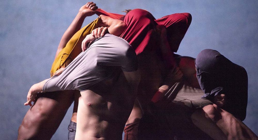 Näss, expérience collective signée Fouad Boussouf - Critique sortie Danse Paris Théâtre de l’Aquarium La Cartoucherie