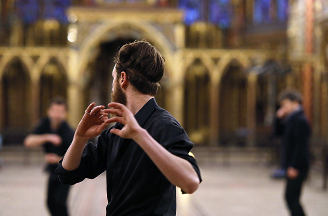 Anne Sauvage propose avec son équipe un festival qui rassemble, étonne et enchante - Critique sortie Danse Paris