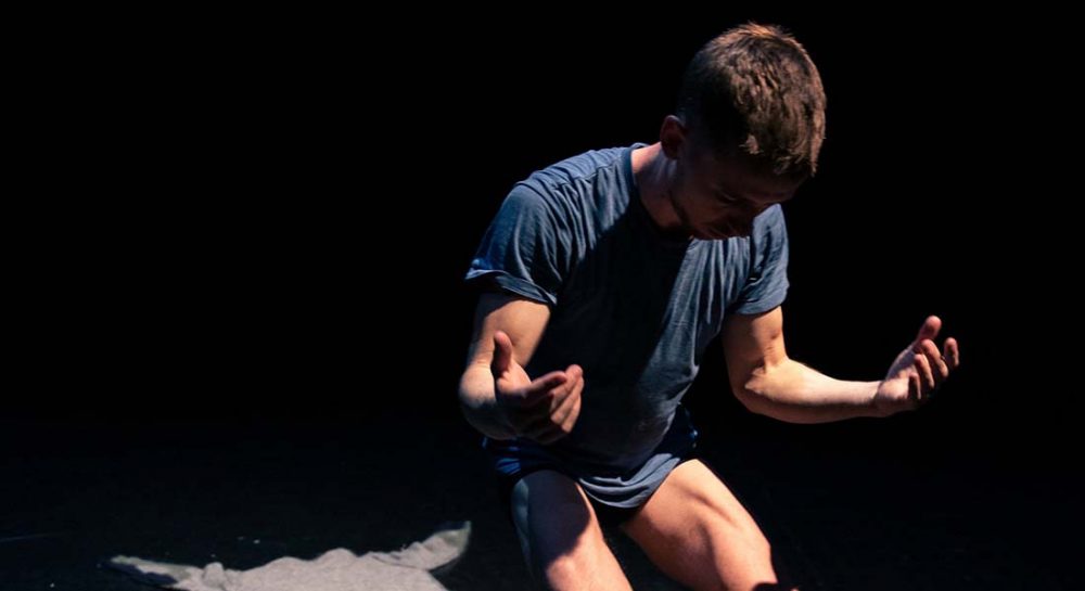 Body of Work de la Chorégraphe Daniel Linehan - Critique sortie Danse Pantin Centre national de la danse