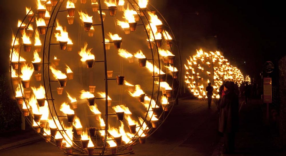 Installation de feu avec la compagnie Carabosse - Critique sortie Théâtre Paris