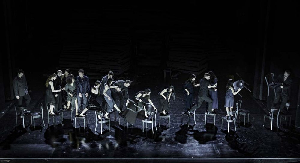 Since She et Bon voyage, Bob avec les chorégraphes Dimitris Papaioannou et  Alan Lucien Øyen et le Tanztheater de Wuppertal Pina Bausch - Critique sortie Danse Paris Chaillot - Théâtre national de la danse