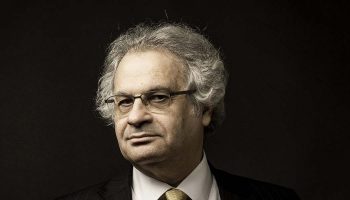 Amin Maalouf, citoyen du monde, nous parle de l’importance de la place de la culture - Critique sortie Avignon / 2019 Avignon