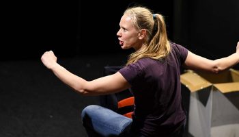 L’Affranchie de Pauline Moingeon Vallès, mis en scène par Elise Touchon Ferreira - Critique sortie Avignon / 2019 Avignon Avignon off. Théâtre Transversal