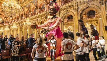 Parade mis en scène par Martin Duncan avec à la direction musicale Matthias Pintscher - Critique sortie Théâtre Paris Théâtre du Châtelet