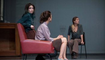 Quasi niente d’après Michelangelo Antonioni, mis en scène par Daria Deflorian et Antonio Tagliarini - Critique sortie Théâtre Marseille La Criée - Théâtre National de Marseille