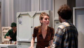 Des cadavres qui respirent de Laura Wade, mis en scène Chloé Dabert - Critique sortie Théâtre saint denis Théâtre Gérard Philippe