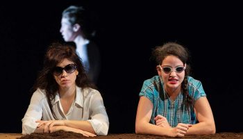 Descendre du cheval pour cueillir des fleurs de Fanny Gayard - Critique sortie Théâtre Alfortville Le Théâtre-Studio d'Alfortville