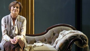 La Légende d’une vie de Stefan Zweig, mis en scène de Christophe Lidon - Critique sortie Théâtre Meudon _Centre d’art et de culture de Meudon