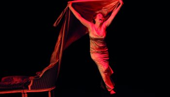 Les Règles du savoir-vivre dans la société moderne de Jean-Luc Lagarce, mis en scène par mes Roger-Daniel Bensky et Sophie Paul Mortimer - Critique sortie Théâtre Paris Studio Hébertot