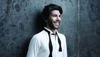 Le contre-ténor Théophile Alexandre endosse les habits d’Orphée - Critique sortie Classique / Opéra