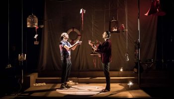 Manque à l’appel de et par Tony Melvil et Usmar, mis en scène de Marie Levavasseur - Critique sortie Théâtre Nanterre Théâtre Nanterre Amandiers