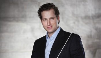 Pour le deuxième rendez-vous symphonique de sa saison lyonnaise, Thibaudet rencontre le nouveau patron de l’ONL. - Critique sortie Classique / Opéra Lyon Auditorium-Orchestre National de Lyon