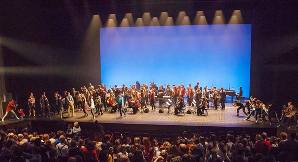 Music for 18 musicians sur une musique Steve Reich, chorégraphie par  Sylvain Groud - Critique sortie Danse Strasbourg Maillon - Théâtre de Strasbourg - Scène européenne