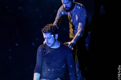 Play war par Alexandre Finck et Adrien Fournier de la cie Discrète - Critique sortie Théâtre Paris Théâtre de l’Opprimé