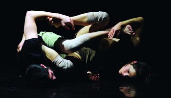 Compact et Carte Blanche ouvrent le parcours Jann Gallois à Châtillon et à Clamart. - Critique sortie Danse Clamart