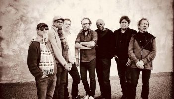 François Ripoche réunit dans « Happy Mood » Louis Sclavis, Glenn Ferris, Geoffroy Tamisier, Steve Potts, Darryl Hall et Simon Goubert. - Critique sortie Jazz / Musiques Paris Studio de l'Ermitage