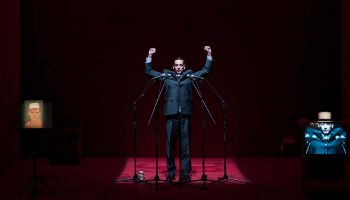 Mon Képi Blanc de Sonia Chiambretto, mis en scène par Hubert Colas - Critique sortie Théâtre Paris Le Carreau du Temple