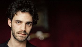 Adam Laloum dans Schubert - Critique sortie Classique / Opéra Paris Théâtre des Champs-Élysées