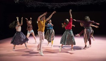 Songlines de Joanne Leighton - Critique sortie Danse Vélizy-Villacoublay L’Onde - Théâtre Centre d’art