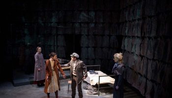 J’ai rêvé la révolution de Catherine Anne, mise en scène de Catherine Anne et Françoise Fouquet - Critique sortie Théâtre Paris Théâtre de l'Epée de bois