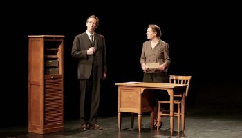 Les récits de Monsieur Kafka d’après Franz Kafka, mise en scène et jeu Sylvie Blotnikas et Julien Rochefort - Critique sortie Théâtre Paris _Le Lucernaire