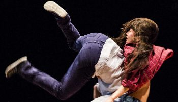 Minuit de Yoann Bourgeois continue sa tournée - Critique sortie Danse Évry-Courcouronnes Scène Nationale de l'Essonne - Théâtre Éphémère