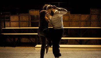 Deal, conception et jeu Jean-Baptiste André et Dimitri Jourde - Critique sortie Théâtre Paris Le Centquatre