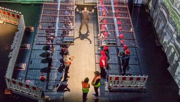Société en chantier, concept et mise en scène de Stefan Kaegi / Rimini Protokoll - Critique sortie Théâtre Lausanne Théâtre Vidy-Lausanne