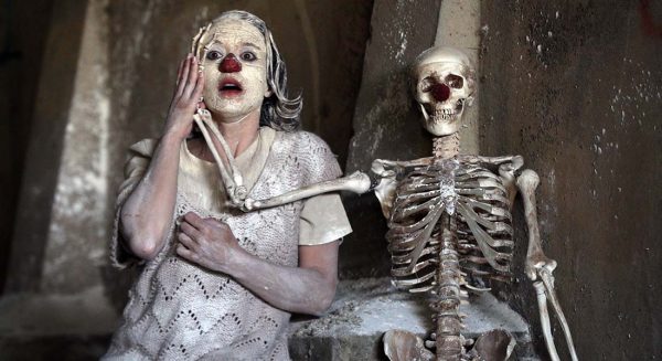 Clownstrum, clownerie post apocalyptique de Louis Arene et Lionel Lingelser