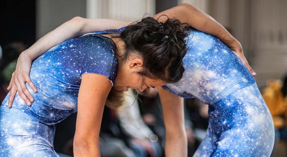 Screws d’Alexander Vantournhout, une expérience stimulante - Critique sortie Danse Paris Le CENT-QUATRE Hors les Murs. La Conciergerie