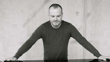 Lars Vogt à la tête de l’Orchestre de Chambre de Paris : du piano à la direction d’orchestre - Critique sortie Classique / Opéra Paris Cité de la Musique - Philharmonie de Paris