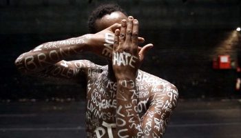 Never Twenty One de Smaïl Kanouté - Critique sortie Danse Paris MPAA Saint Germain