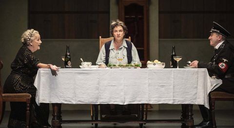 Avant la retraite de Thomas Bernhard, mise en scène d’Alain Françon - Critique sortie Théâtre Paris Théâtre de la Porte Saint-Martin