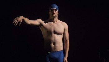 Cent mètres papillon de Maxime Taffanel - Critique sortie Théâtre Paris Théâtre de Belleville