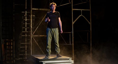 Exécuteur 14 d’Adel Hakim, musique de Mahut, mise en scène de Tatiana Vialle - Critique sortie Théâtre Paris Théâtre du Rond-Point