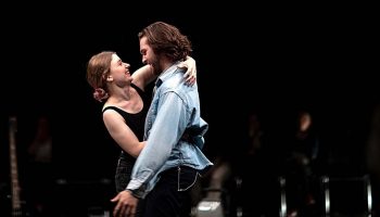 Inoxydables de de Julie Ménard, mise en scène de Maëlle Poésy - Critique sortie  DIJON Théâtre Dijon Bourgogne - Centre Dramatique National