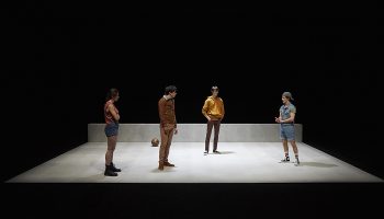 La Brèche de Naomi Wallace,  mise en scène et scénographie de Tommy Milliot - Critique sortie Théâtre Paris Le CENTQUATRE-PARIS