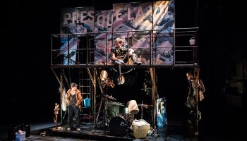 La Loi de la gravité, d’Olivier Sylvestre, mise en scène de Cécile Backès - Critique sortie Théâtre Béthune Comédie de Béthune - Centre Dramatique National