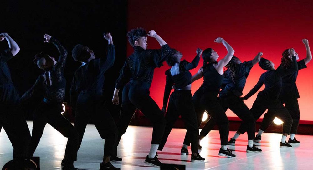 Suresnes cités danse 2021, 29ème édition avec Farid Berki, Kader Attou, Jann Gallois et Amala Dianor… - Critique sortie Danse Suresnes THEATRE JEAN VILAR-SURESNES