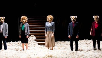 How deep is your usage de l’art ? (nature morte) conception Antoine Franchet, Benoît Lambert, Jean-Charles Massera - Critique sortie Théâtre DIJON THEATRE DIJON BOURGOGNE