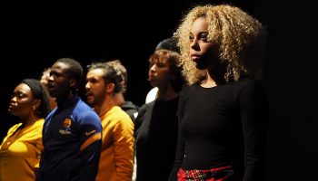 Incandescences d&rsquo;Ahmed Madani - Critique sortie Théâtre Évry-Courcouronnes Agora Desnos - Scène Nationale de l'Essonne