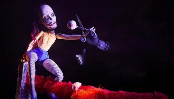 Hen de Johanny Bert - Critique sortie Théâtre Paris Le Monfort Théâtre