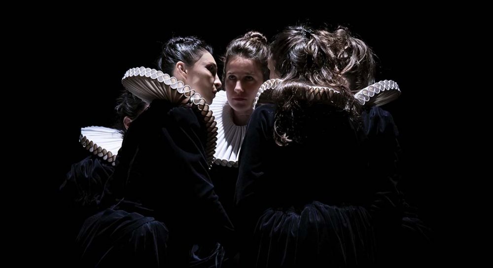 THE WORLD WAS ON FIRE de Nina Vallon - Critique sortie Danse Paris Festival Faits d’Hiver - Atelier de Paris - La Cartoucherie